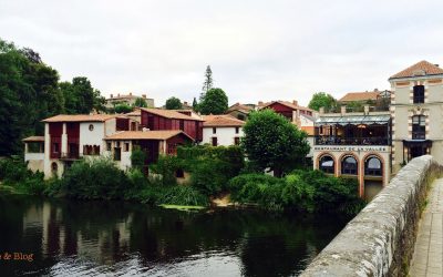 Au resto, au bord de l&rsquo;eau 1/2 (à Clisson, près de Nantes)